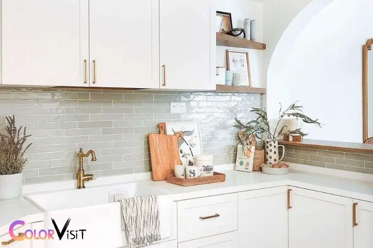 what color backsplash with white countertop