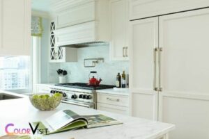 What Color Quartz Goes With Off White Cabinets? Warm Grays