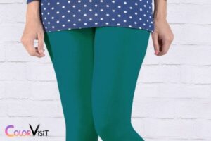 What Color Goes With Green Leggings? White, Black, or Beige