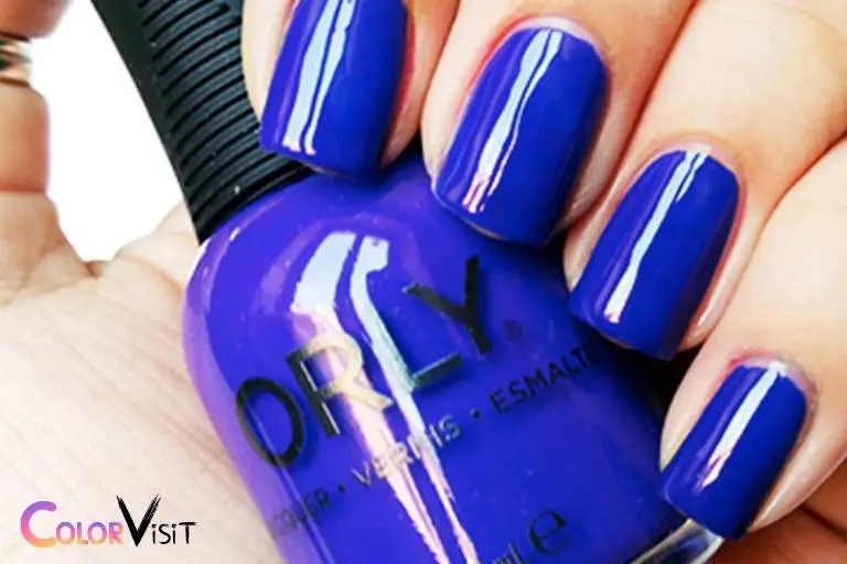 what color nail polish goes with royal blue dress