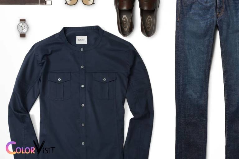 what color shirt goes with dark blue jeans