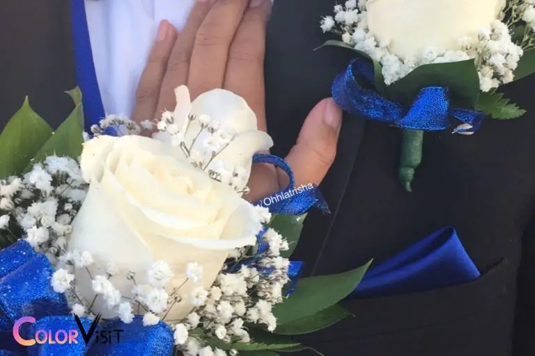 what color corsage for royal blue dress 1