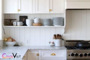 what color cabinets go with white countertops