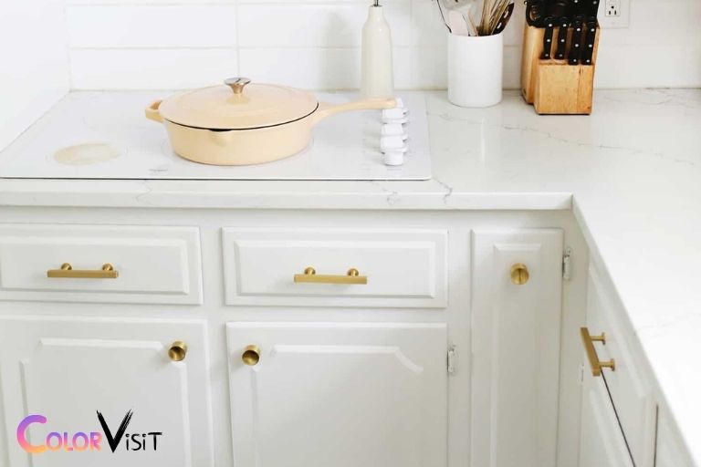 what color hinges for white cabinets